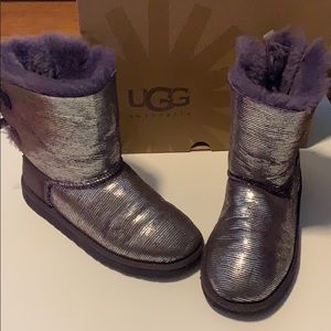 Bailey bow uggs